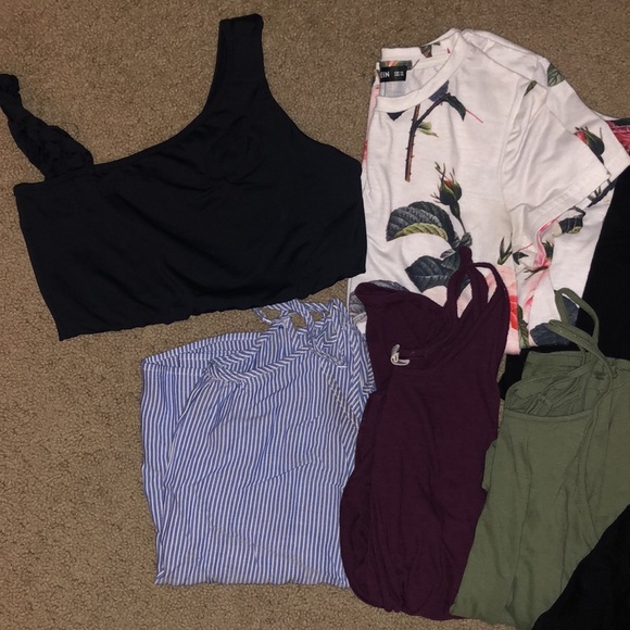 Bundle of XS and S - Picture 2 of 5